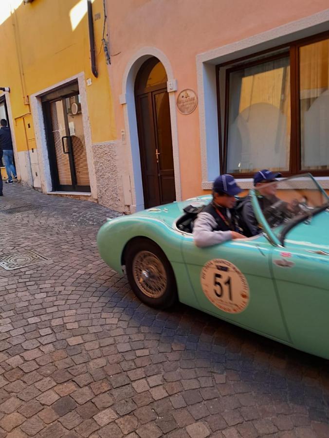 Martalagattahome San Felice del Benaco Eksteriør bilde